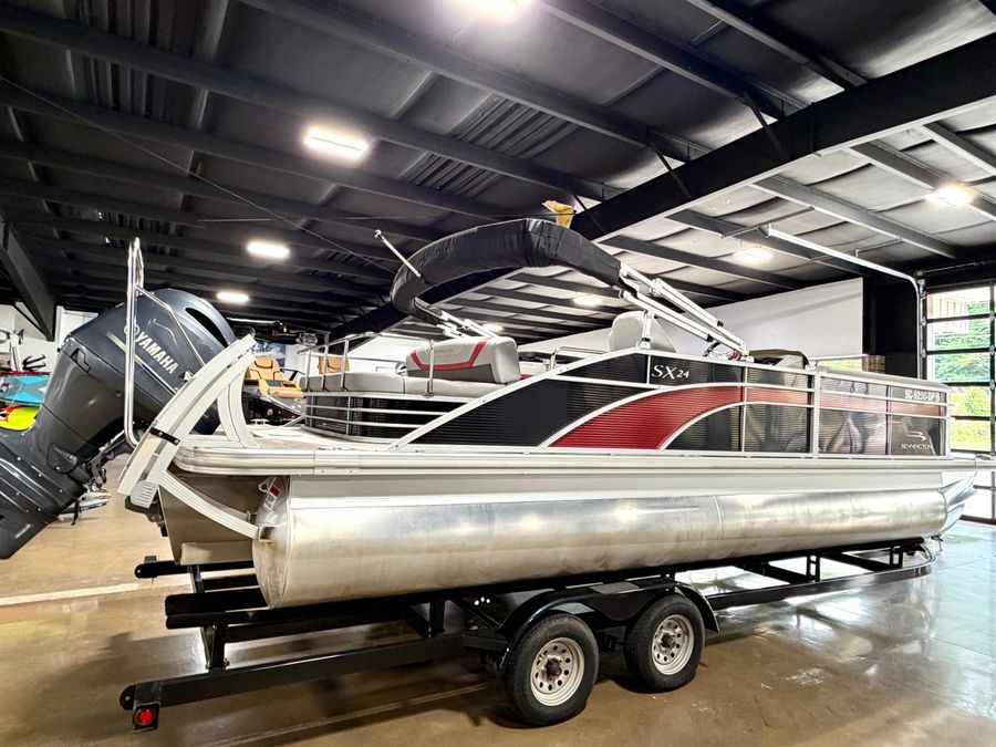 2020 Bennington SX24, photo 4 of 19